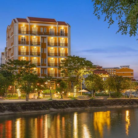 Royal Riverside Hoi An Hotel & Spa Exterior foto