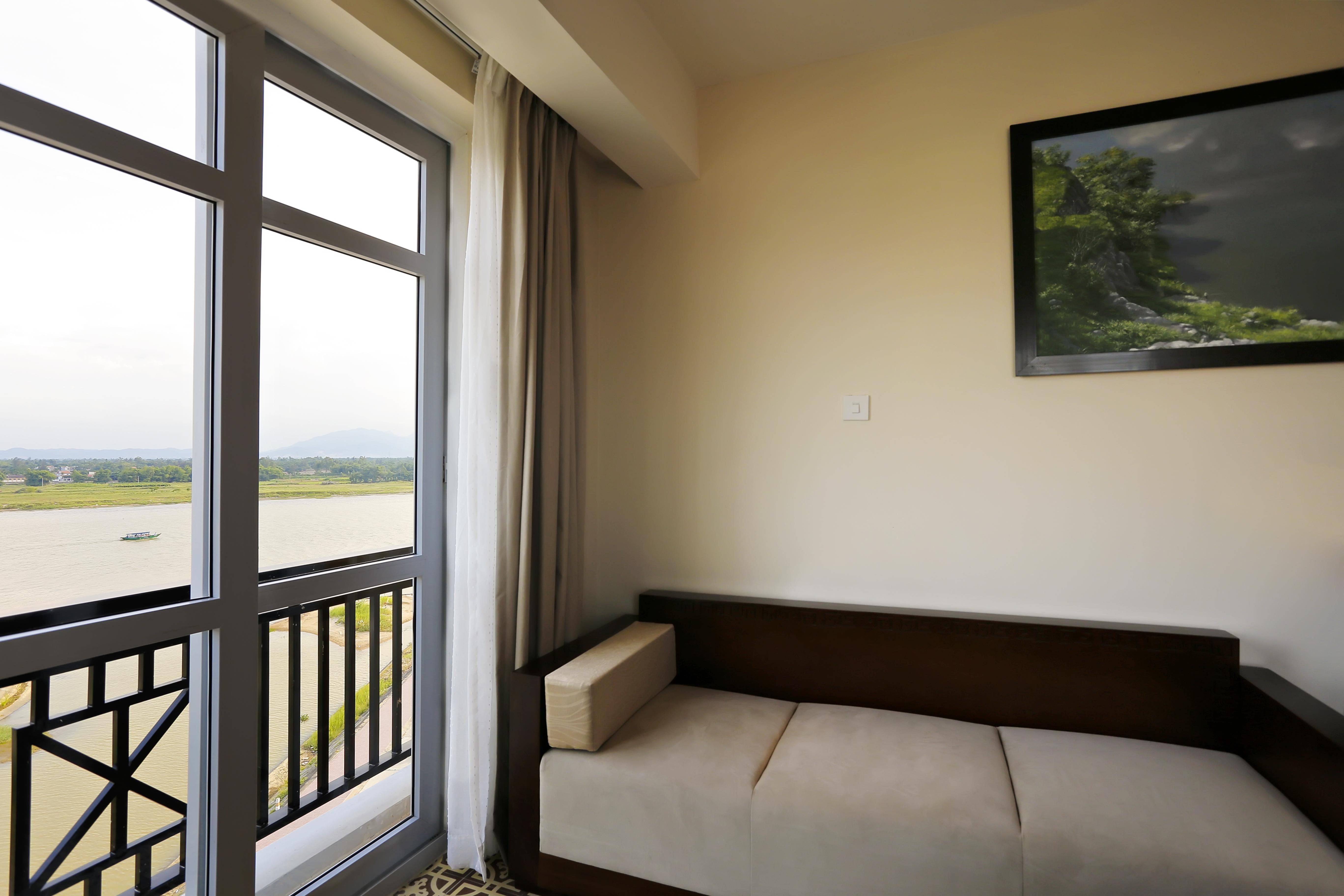 Royal Riverside Hoi An Hotel & Spa Exterior foto