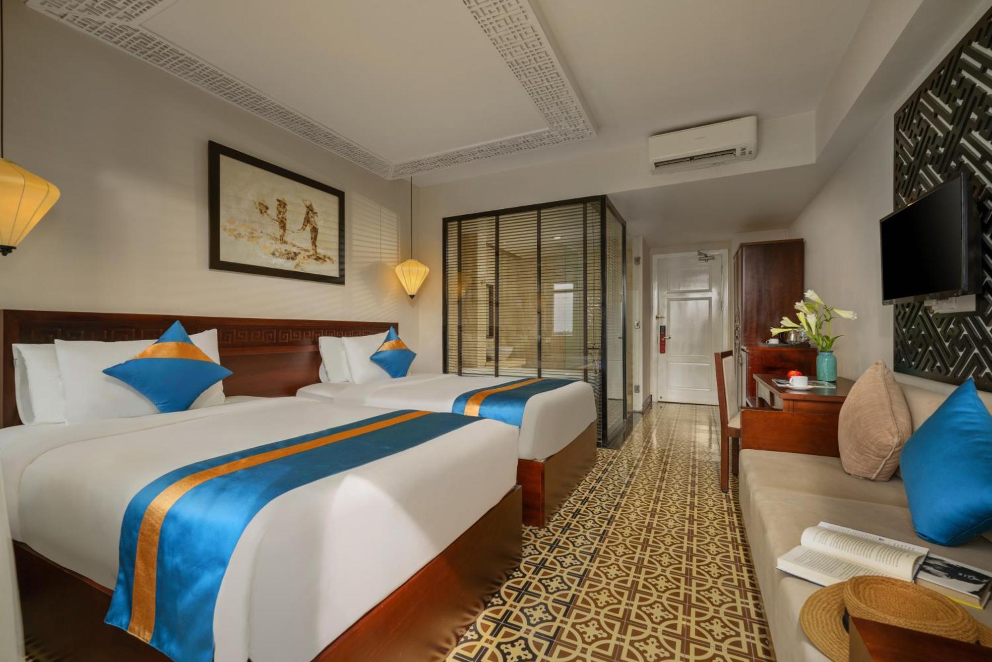 Royal Riverside Hoi An Hotel & Spa Exterior foto